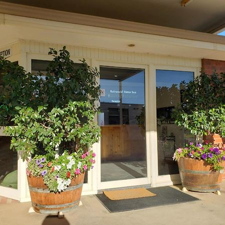 Balranald Motor Inn 外观 照片